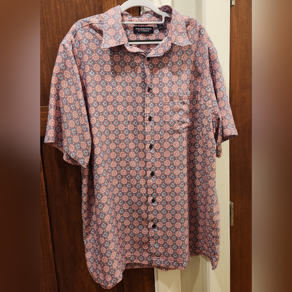 EUC XLT Roundtree & York No Iron Shirt